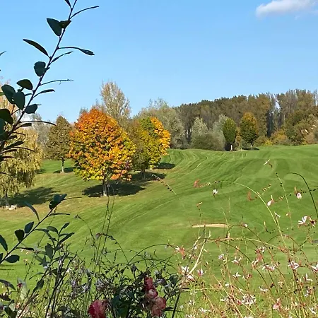 Heidi Am Golfplatz Uttlau-haarbach * Haarbach